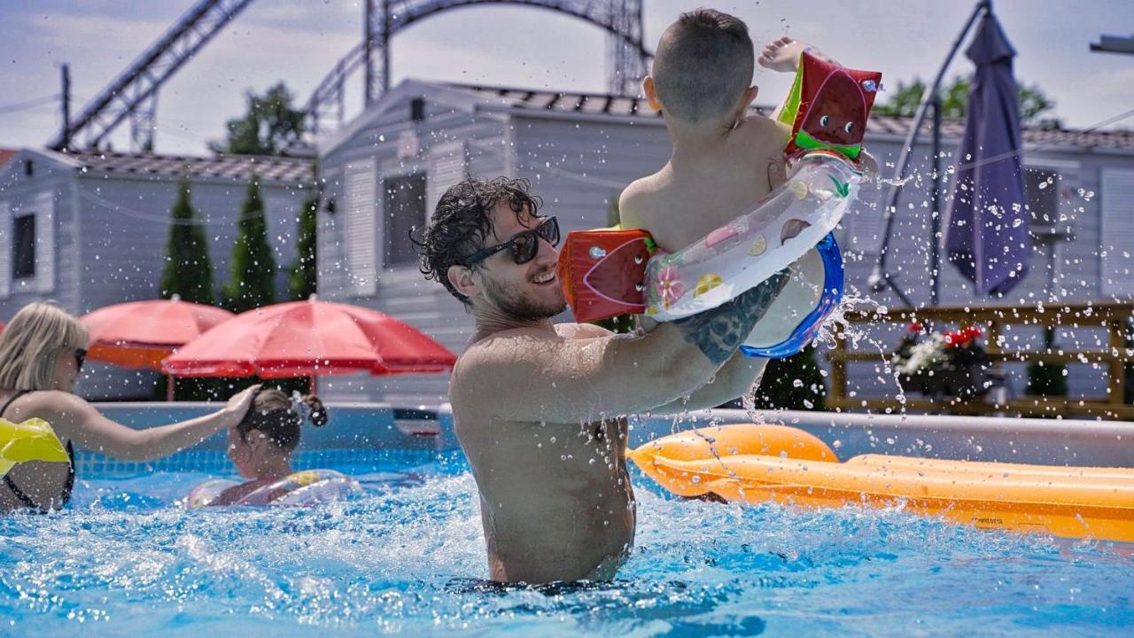 Holiday Park Zator Kültér fotó